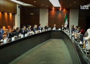 مباحثات سورية-تركية حول الفرص الاستثمارية في قطاعات إعادة الإعمار والطاقة