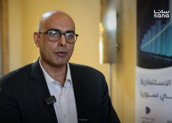 خبير مالي يطرح خريطة طريق لإصلاح السياسة النقدية في سوريا