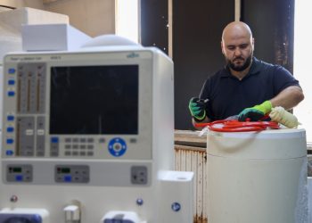 مبادرة وطنية ترفد مشافي درعا بـ10 أجهزة غسيل كلوي جديدة