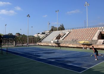 فيليب باسوط يتوج بلقب بطولة النخبة لكرة المضرب باللاذقية