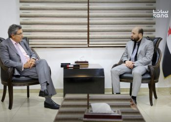 الوزير البشير يبحث مع رجل الأعمال السوري أيمن الأصفري فرص الاستثمار في الطاقة