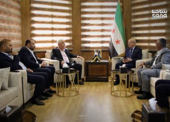 مباحثات سورية تركية لتسهيل عبور الشاحنات عبر المعابر