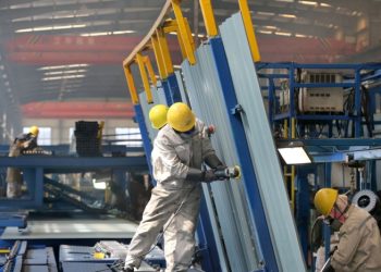 أرباح القطاع الصناعي الصيني ترتفع في آب بعد 4 أشهر من التراجع