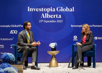 الإمارات وكندا تبحثان تعزيز الشراكات في قطاعات الاقتصاد الجديد