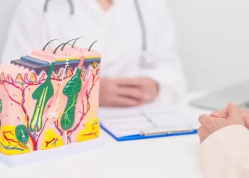 جرعة يومية من هذا الفيتامين.. تُقلل خطر الإصابة بسرطان الجلد