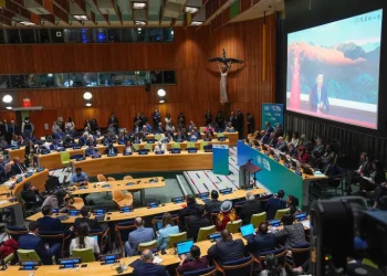 الصين تنتقد “المعايير المزدوجة” للاتحاد الأوروبي بخصوص أهداف المناخ