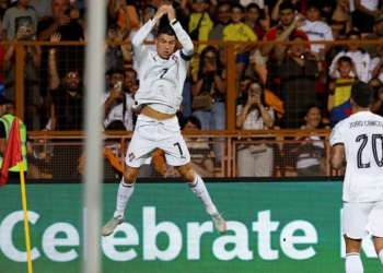 رونالدو يعزز رصيده إلى 140 هدفاً دولياً في تصفيات المونديال