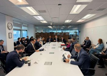 حلقة نقاش حول الرؤية العربية 2045