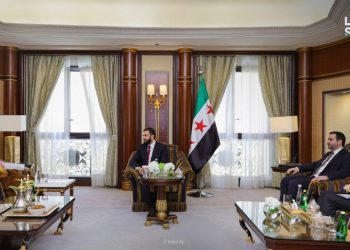 الرئيس الشرع يجتمع مع وزير الاتصالات وتقنية المعلومات السعودي