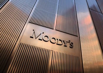 موديز تبقي على تصنيف فرنسا السيادي وتخفض التوقعات إلى “سلبية”