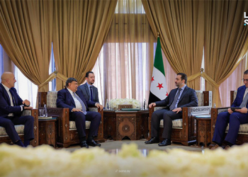 وزير الخارجية السوري يلتقي وفداً من شبكة الآغا خان للتنمية