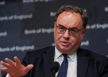 محافظ بنك إنجلترا: بريكست سيواصل كبح نمو اقتصاد بريطانيا لسنوات