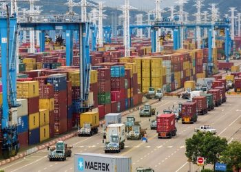 الصادرات تخفق في إنقاذ اقتصاد الصين من التباطؤ بالربع الثالث