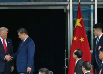 الصين تعلّق القيود على المعادن النادرة لمدة عام