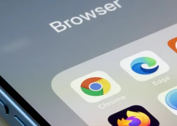متصفحات تتفوق على “كروم”.. هل تكسر احتكاره على “أندرويد”؟