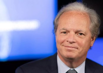 السعودية من متلقٍ للاستشارات إلى «شريك معرفي عالمي» للبنك الدولي