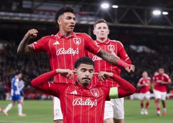 نوتينغهام فوريست الإنكليزي يتجاوز بورتو البرتغالي في الدوري الأوروبي