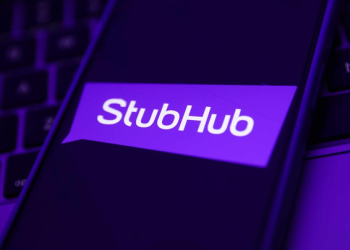   من الطرد إلى المليارات: كيف أعاد إريك بيكر بناء “ستب هب”؟