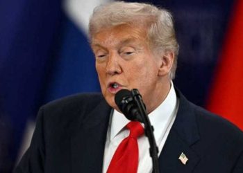 ترامب يعبر عن ثقته في التوصل لاتفاق بعد المحادثات مع الصين في ماليزيا