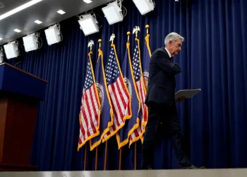 الاحتياطي الفدرالي يخفض الفائدة مجددا بربع نقطة