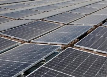 “مايكروسوفت” توسع صفقات الطاقة المتجددة مع “شيزن إنرجي” اليابانية