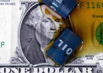 النفط يقفز بأكثر من 2% بعد هجوم أوكراني على روسيا