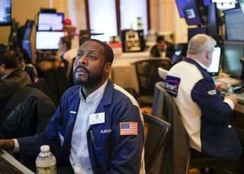 الارتباك يسود مؤشرات الأسواق العالمية في تشرين الثاني