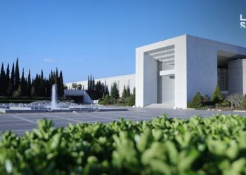 الرئيس الشرع يصدر مرسوماً يقضي بتشكيل اللجنة الوطنية للاستيراد والتصدير