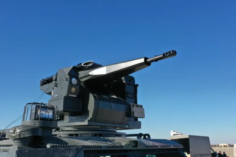 صناعات الدفاع والطيران التركية وسعت حضورها في الأسواق الدولية (وكالة الأناضول )