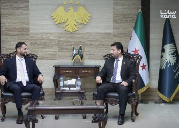 وزير الصحة والسفير الليبي بدمشق يبحثان سبل تعزيز التعاون والاستثمار الدوائي