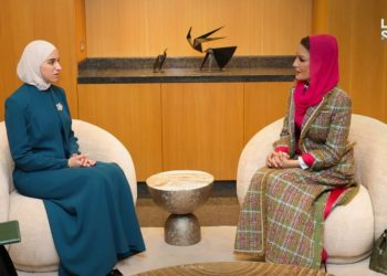 السيدة لطيفة الدروبي تلتقي رئيسة ونائبة مجلس إدارة مؤسسة قطر للتربية والعلوم