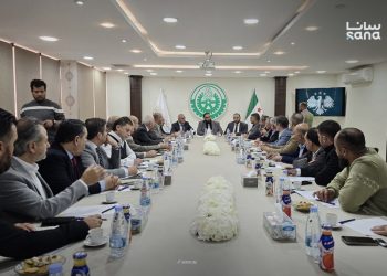 وزارة الاقتصاد تبحث مع غرفتي صناعة وتجارة حمص واقع الصناعة وتعزيز بيئة الاستثمار