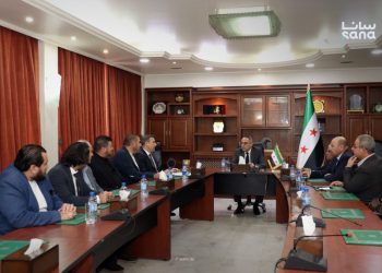 وزير الزراعة يبحث مع مستثمر أذري فرص الاستثمار في القطاع الزراعي السوري