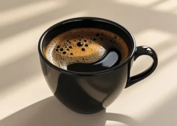 كوب واحد من القهوة قد يحمي من عدم انتظام ضربات القلب