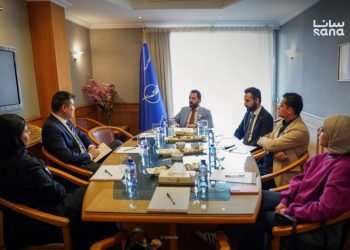 الخطوط الجوية السورية تبحث مع طيران الاتحاد الإماراتية تعزيز التعاون وفتح خطوط جديدة