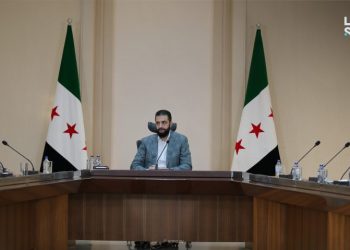 الرئيس الشرع يجتمع مع وزير الداخلية وعددٍ من مديري الإدارات في الوزارة