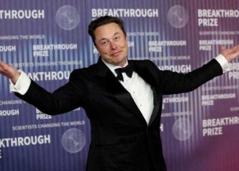 إعادة حزمة أجور لماسك من شركة تيسلا بقيمة 56 مليار دولار