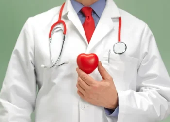 أنا طبيب قلب.. وهذه عادات تضر بقلبك دون أن تشعر