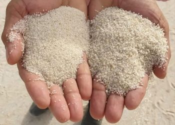 ثروة السيليكات في الرمال السورية.. منجم المستقبل الإلكتروني لسوريا