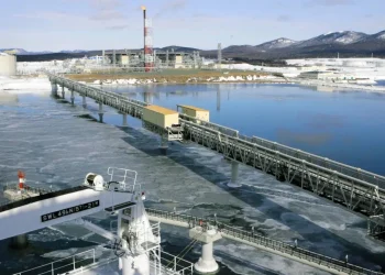 أميركا تسمح بمبيعات النفط من مشروع سخالين 2 الروسي حتى 18 حزيران القادم