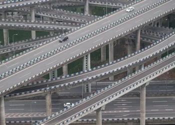 استثمارات النقل في الصين تتجاوز 513 مليار دولار خلال 2025