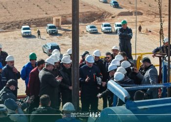 الشركة السورية للبترول تبدأ حفر أول بئر استكشافية للغاز الطبيعي في ريف دمشق- صور