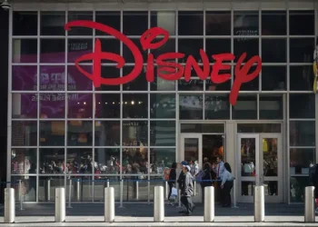 محكمة أميركية تغرم ديزني 10 ملايين دولار