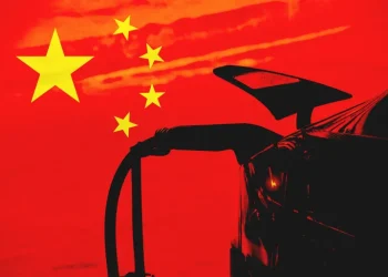 حصاد 2025.. السيارات الكهربائية تجتاح طرقات العالم فماذا عن 2026؟