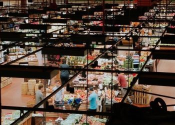 التضخم السنوي في الولايات المتحدة يسجل 2.7 بالمئة في تشرين الثاني