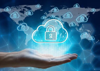 أمازون وجوجل تطلقان خدمة مشتركة لتسهيل نقل البيانات السحابية