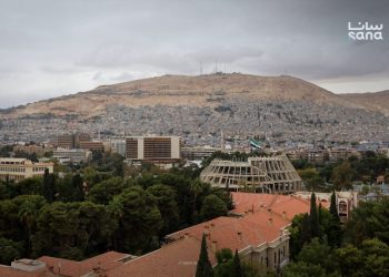 درجات حرارة أعلى من المعدل وفرص لهطول زخات مطرية في بعض المناطق السورية