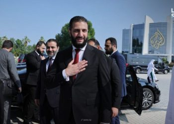 الرئيس أحمد الشرع يزور مقرّ قناة الجزيرة في العاصمة القطرية الدوحة