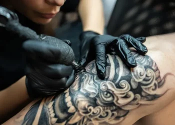 ‫الوشم قد يزيد خطر سرطان الجلد