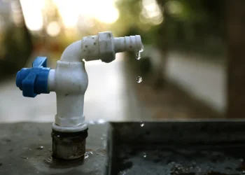 كيف تفقد الأرض 324 مليار متر مكعب من المياه العذبة سنوياً؟